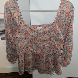 American Eagle Floral Blouse